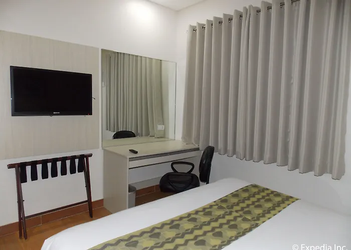 Hamersons Hotel Cebu 3*